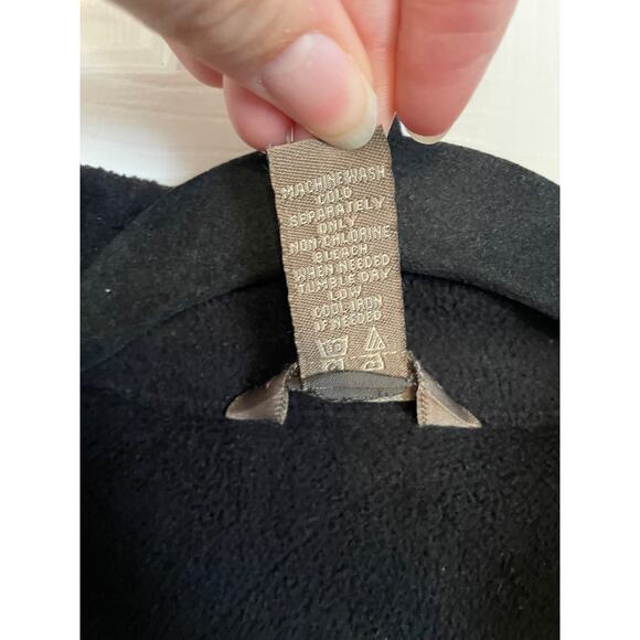 Bit & Bridle Women XS Vest Pockets Black Full Zip FleeceLined Quilted Small Flaw - Picture 4 of 8